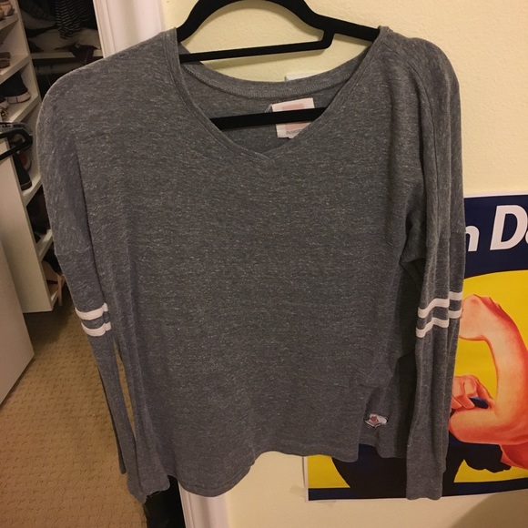 Long sleeve Roxy top - Picture 1 of 1